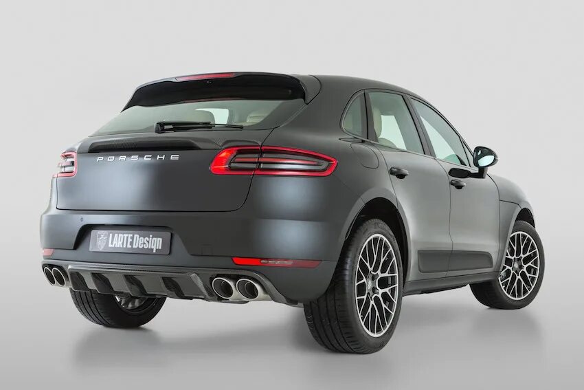 Порше макан задняя. Порше макан задняя. Спойлеры porsche macan. Porsche macan gts. Порше макан 2022 черный.
