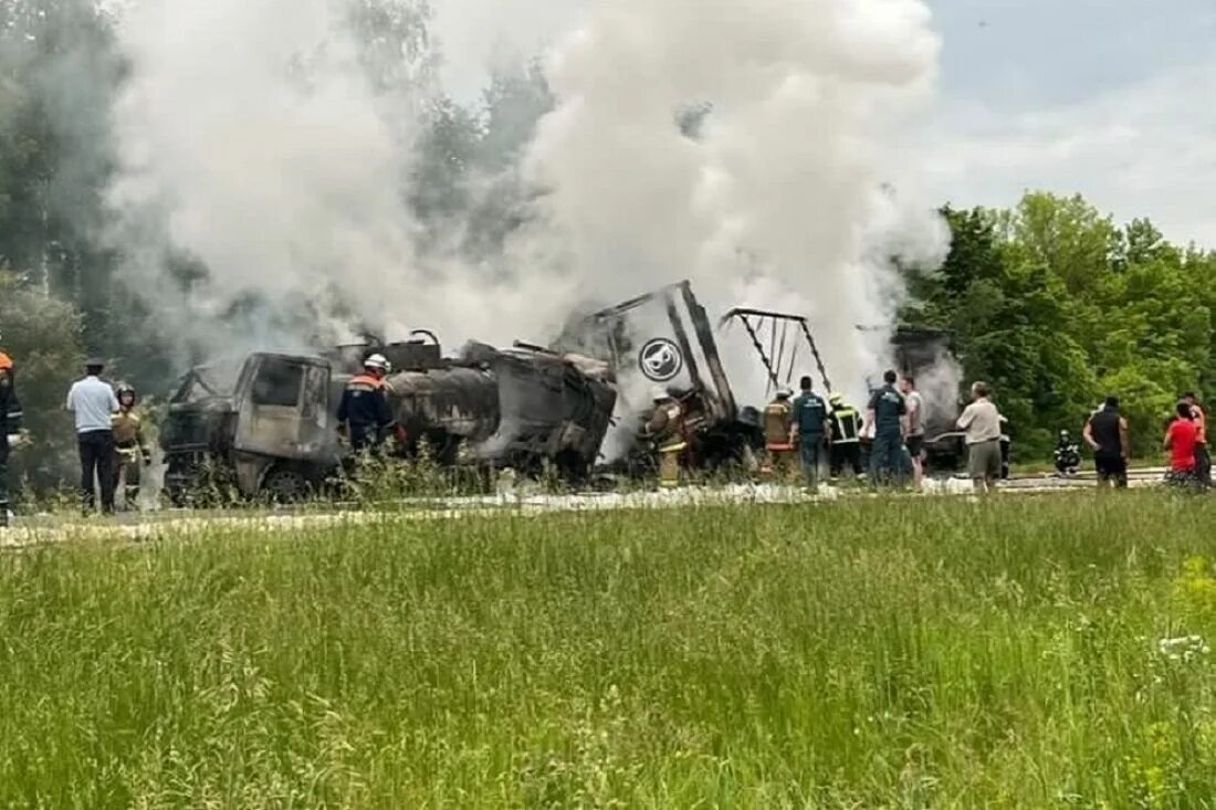 ДТП на трассе м5 в Пензенской области. Авария на м5 в Пензенской области. ДТП м5 Пензенская обл вчера. Трасса м5 пензенская область