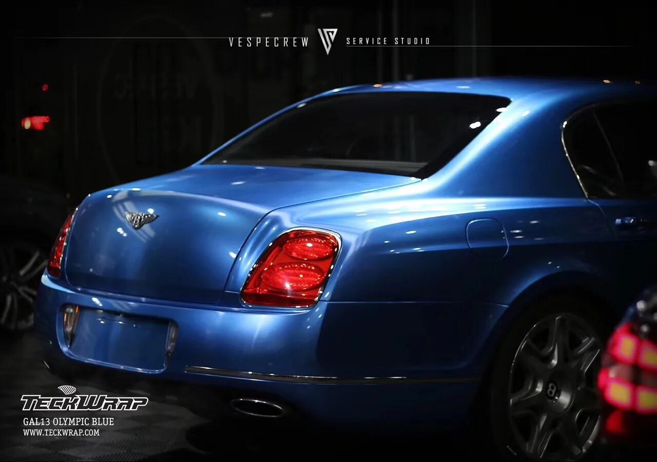 Skyn elite фото. Порше 997 голубой. Olympic blue. Порше 991 бирюзовый. Brera super sportivo blue.