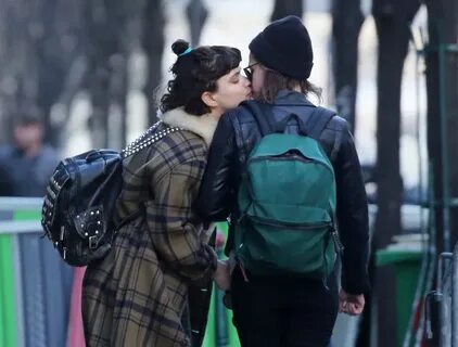 С ее девками