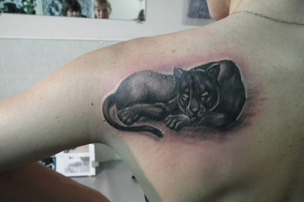 Тату пантера значение для девушек. Тату пантера женские. Оскал пантеры тату. Тату пантера для девушек на ноге. Тату пантера для девушек фото.