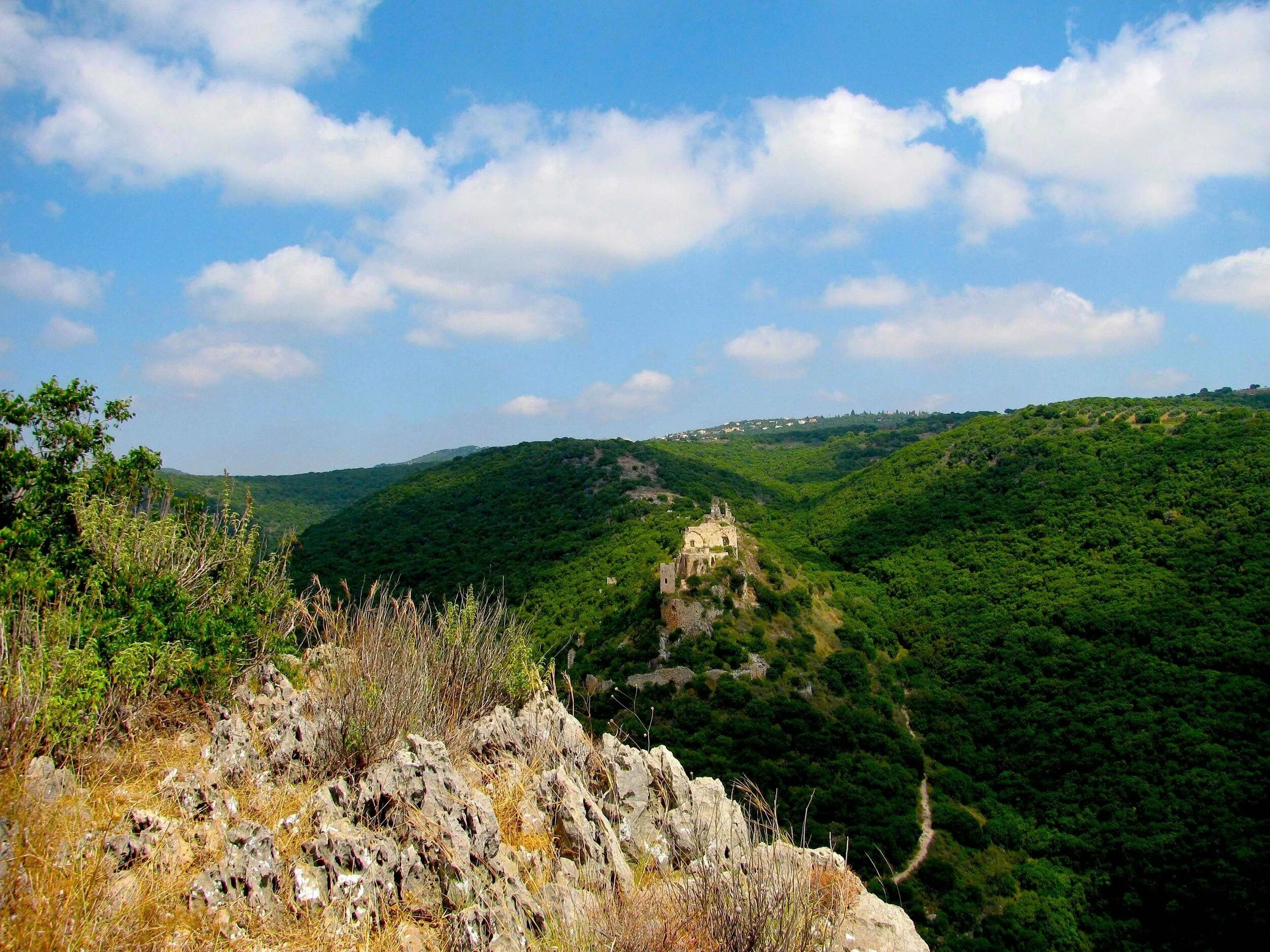 Известные холмы. Природа Израиля горы. Израильские пейзажи.