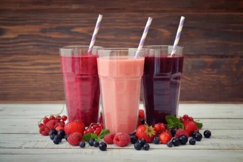 Коктейль молоко с соком