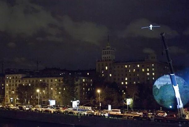 Над москвой устанавливают. Гроза в москве 7 июля 2020. Снимки. Вид с 340 метров в дождь. Странные облака над ростовом.