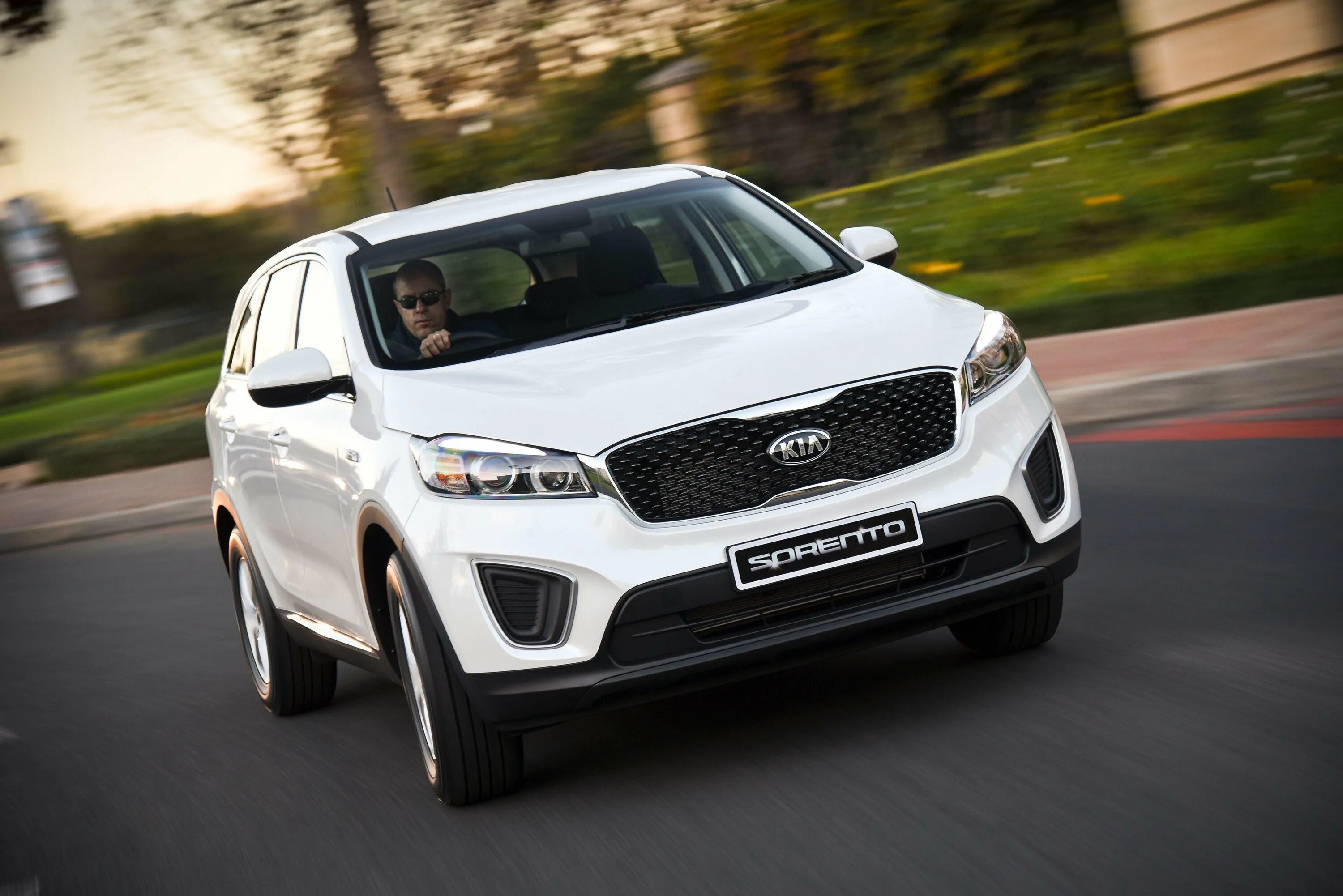 Kia кроссовер Соренто 2015. Паркетник Киа Соренто. Kia паркетник Kia паркетник. Kia Sorento 2015 белый. Киа кроссовер модельный