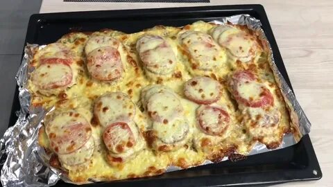 Бутеры в духовке с сыром и колбасой