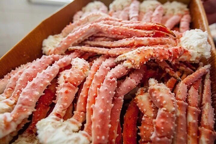 Дай краба псков. Мясо краба. мясо клешней краба. крабовые щупальца. мясо камчатского краба красивое.