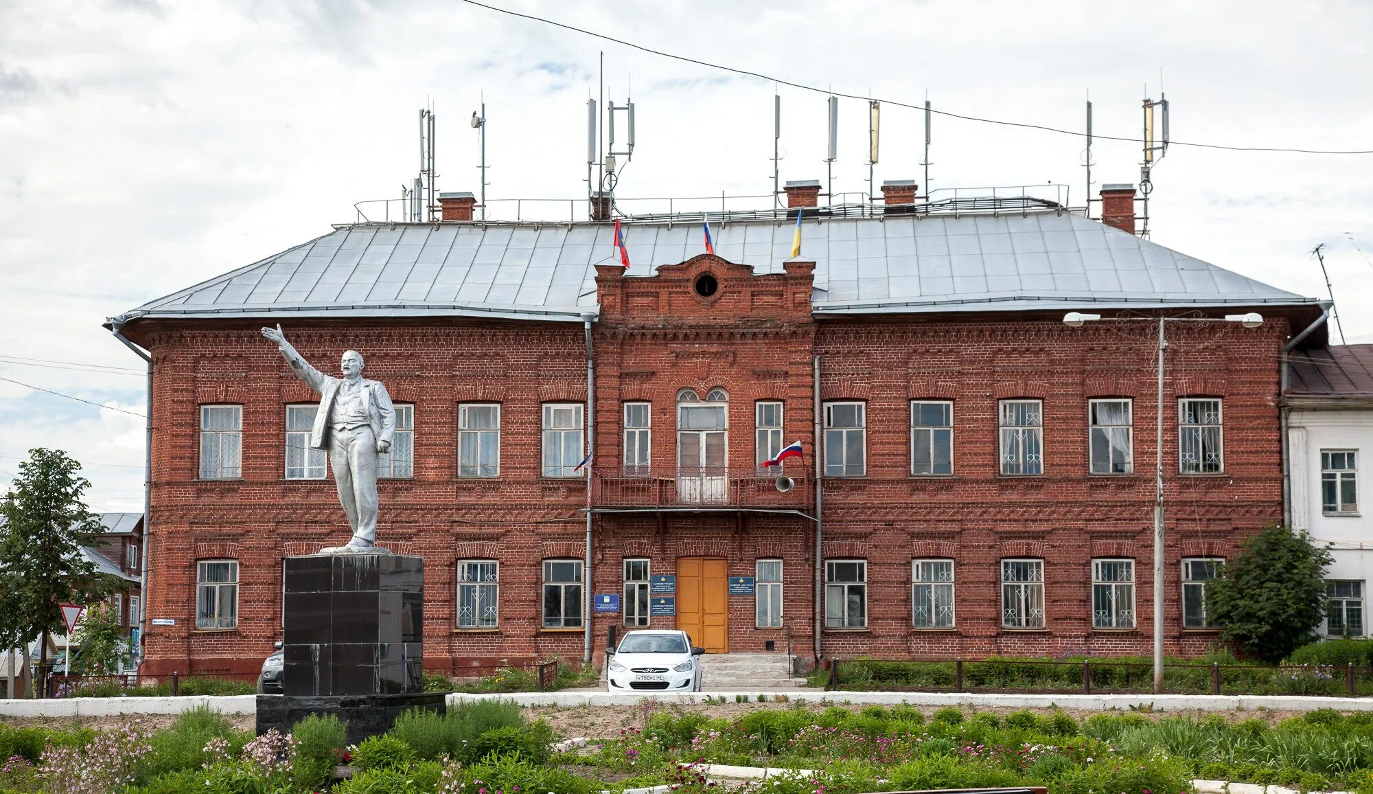 Город Солигалич Костромская область. Достопримечательности Солигалича Костромской области. Солигалич памятники. Солигалич усадьба Завьялова. Я солигалич