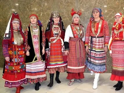 Народный костюм удмуртов