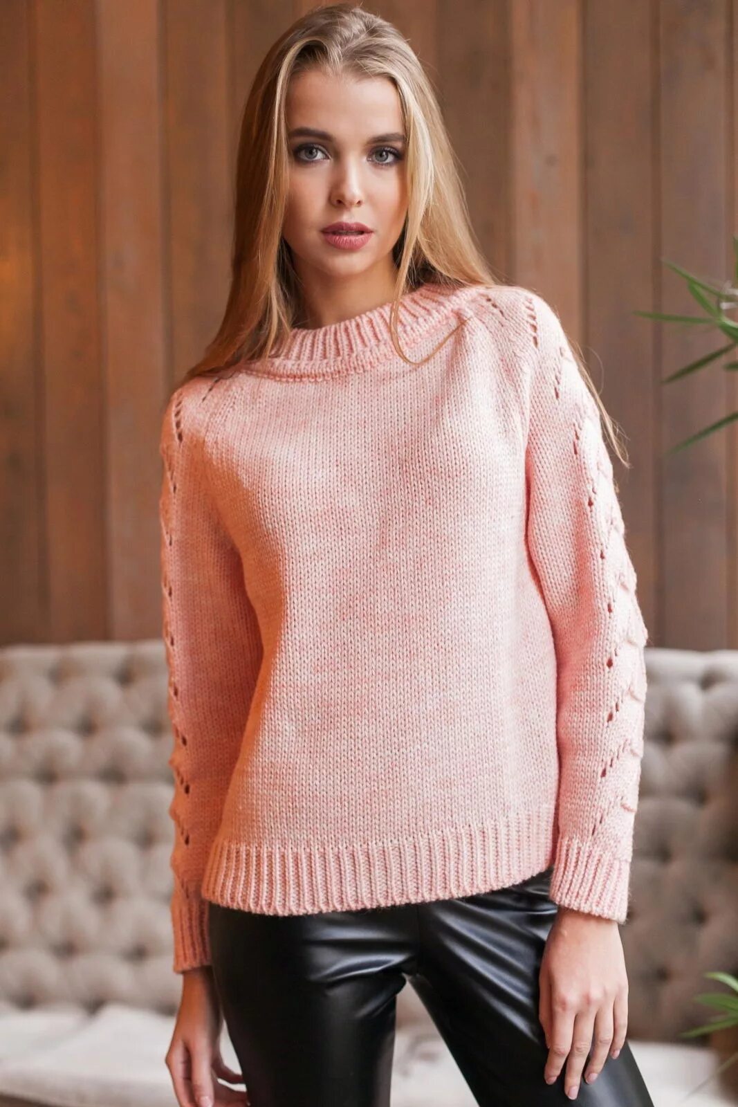 вязаный свитер женский 2024. свитер оверсайз antonio berardi. свитер женский. белый вязаный свитер женский. белый свитер женский.