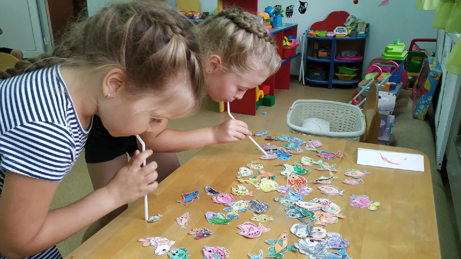 дыхательная гимнастика речевое дыхание для детей. дыхательная гимнастика для дошкольников. упражнения для развития дыхания для детей. игрушки для дыхательных упражнений. игрушки для дыхательных упражнений.