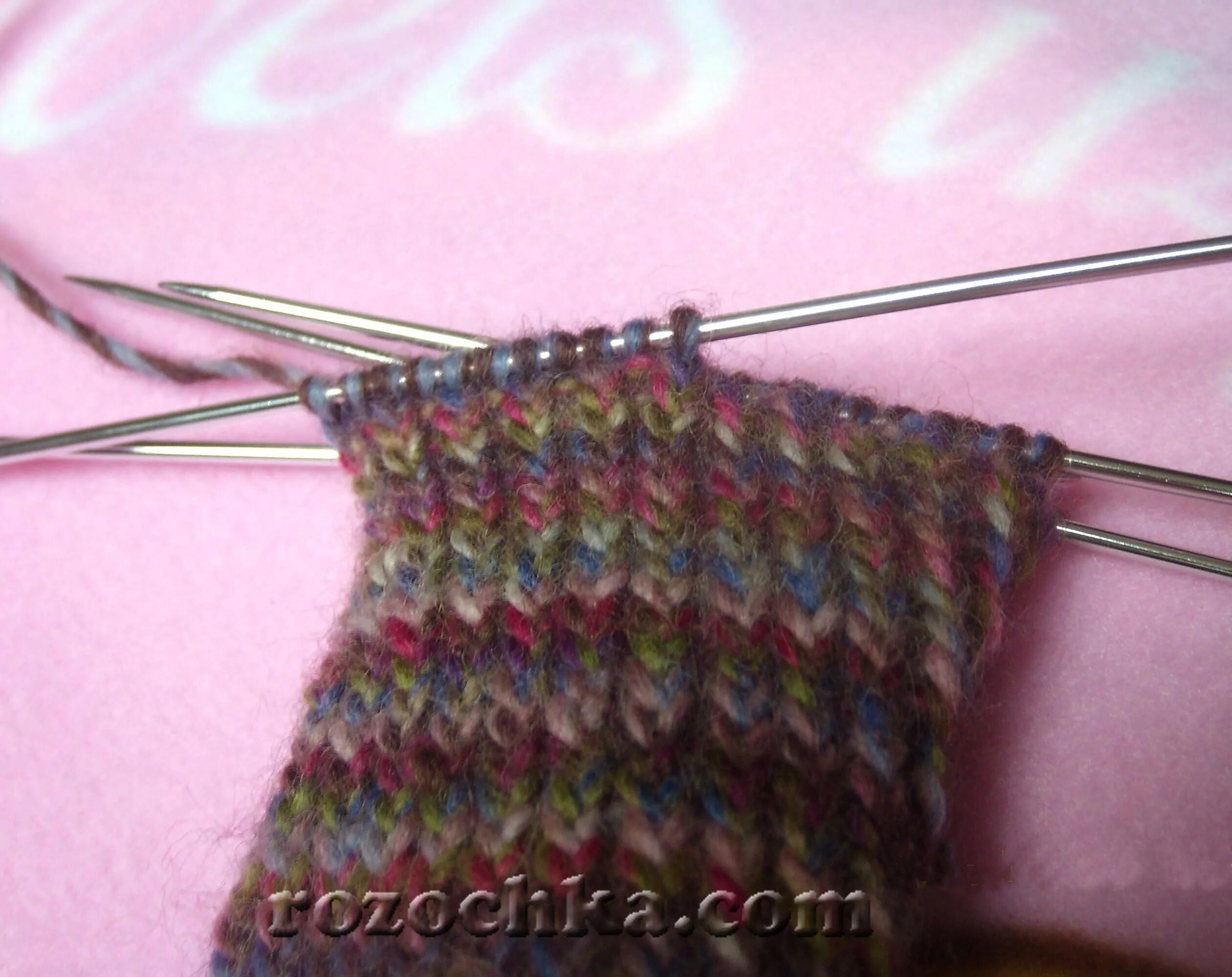 мужские носки с пяткой бумеранг. пятка укороченными рядами. пятка укороченными рядами спицами. пятка укороченными рядами. носки с пяткой бумеранг.