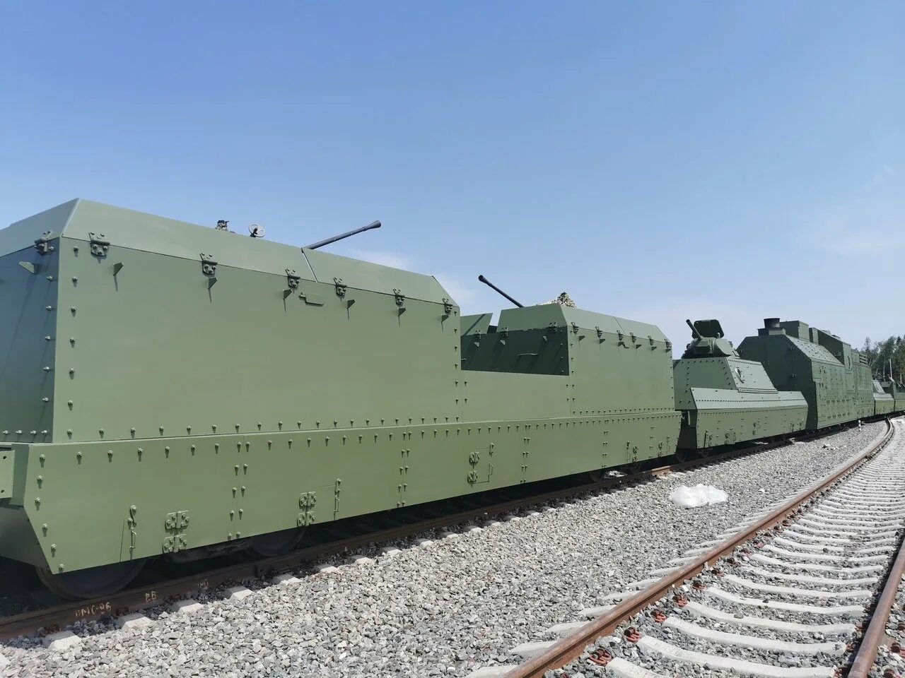 Бронепоезд енисей. Бп-43 бронепоезд. бронепоезд амур. бп-43 бронепоезд патриот. бронепоезд дон 2005.