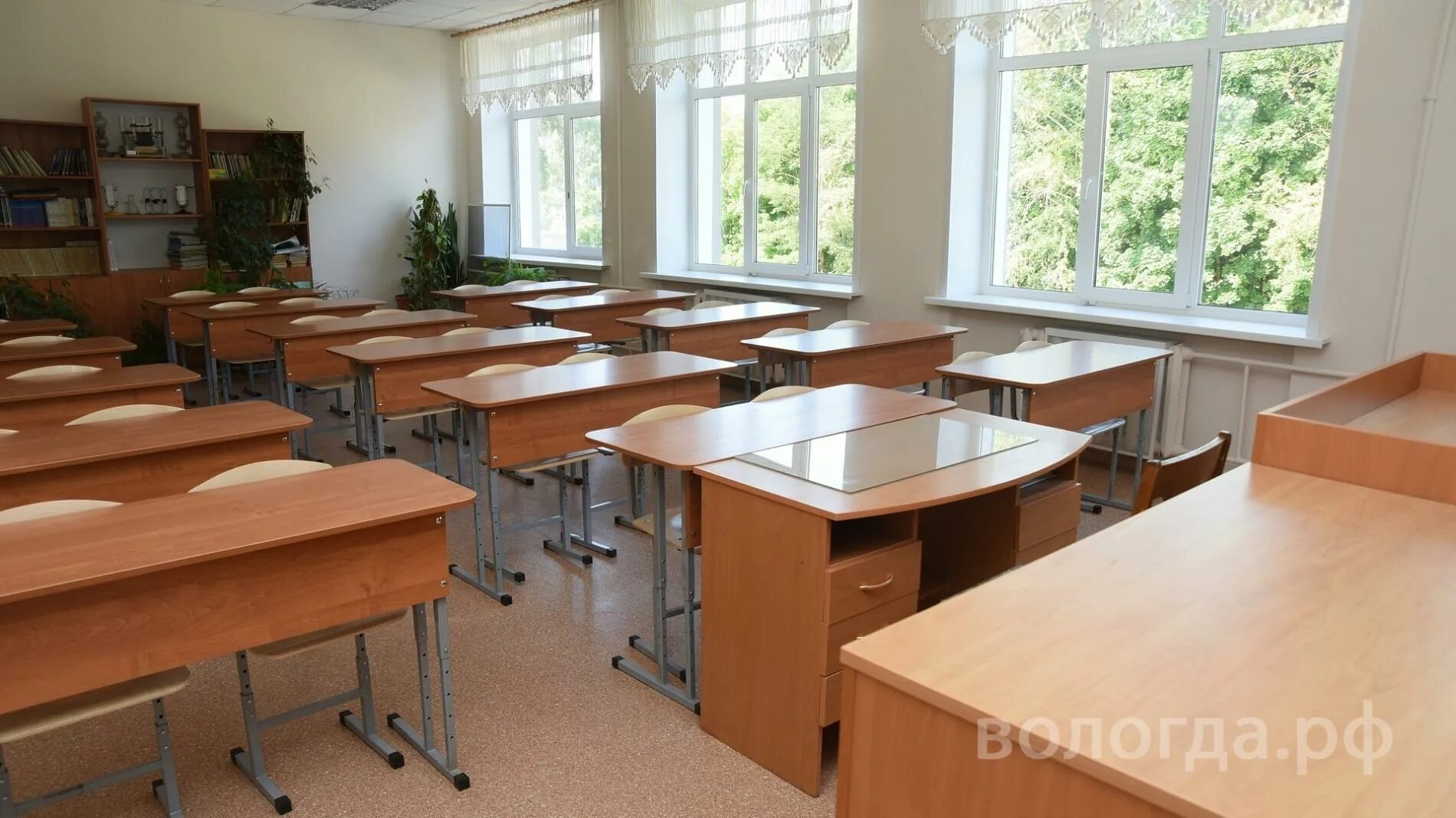 Поступаем после 9 класса вологда. 10 школа вологда классы. школьный класс в аренду. 41 школа вологды классы. школа 11 вологда.