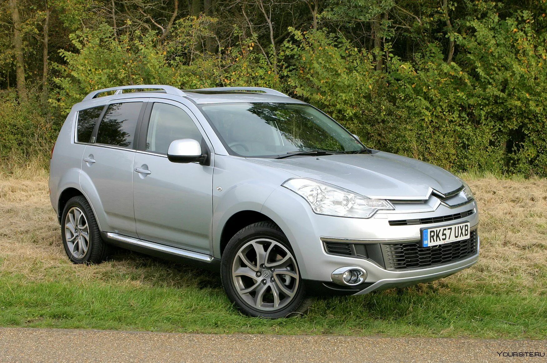 Ситроен си кроссер. Ситроен c-crosser 2012. Ситроен си кроссер 2008. Citroen c crosser серый. Тонированный.