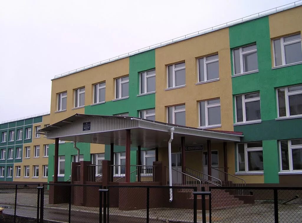 дк нефтяник нефтегорск. нефтегорск самарская область. нефтегорск самарская ул школьная 8. нефтегорск самарская область школа 3. гбоу сош 3 нефтегорск самарская область.