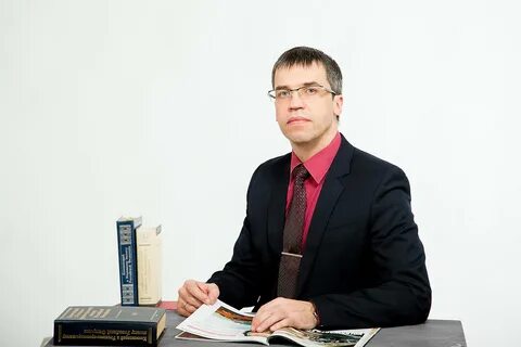 Адвокатов 1