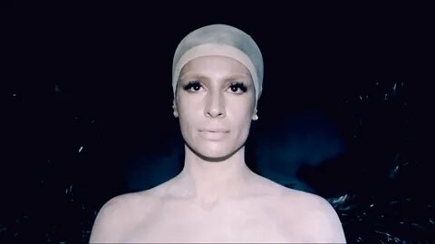Sevdaliza мужчина