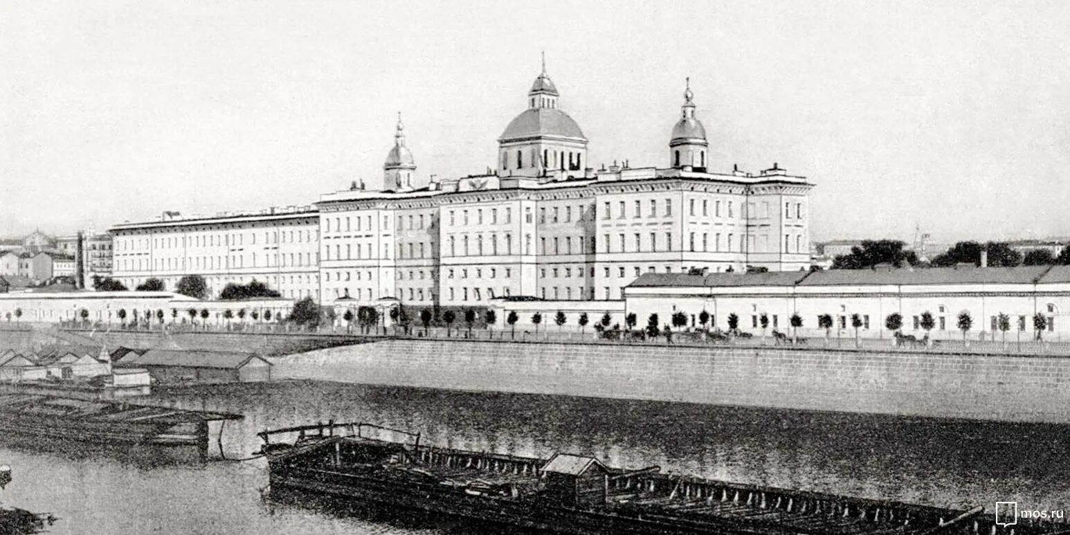 Первый московский воспитательный дом создавался по проекту Город Москва on Viber