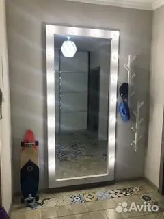 Авито зеркальный