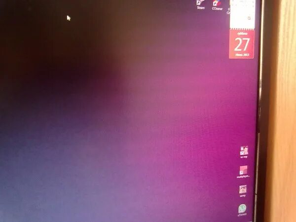 Фиолетовые пятна на экране телефона. Фиолетовая точка на мониторе. Фиолетовое пятно на мониторе. Фиолетовые точки на экране монитора. Фиолетовые пятна на экране монитора.