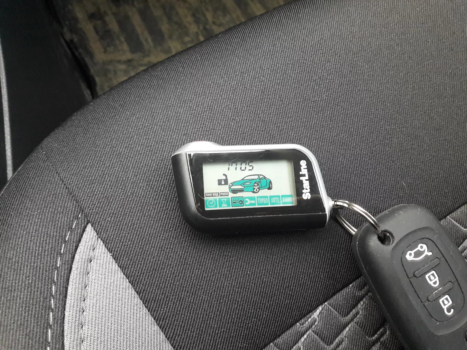 Брелок старлайн сигналка кнопки управления. Pin сигнализация starline. Сигнализация с автозапуском starline а64. Сигнализация starline a61. Starline ркпп.