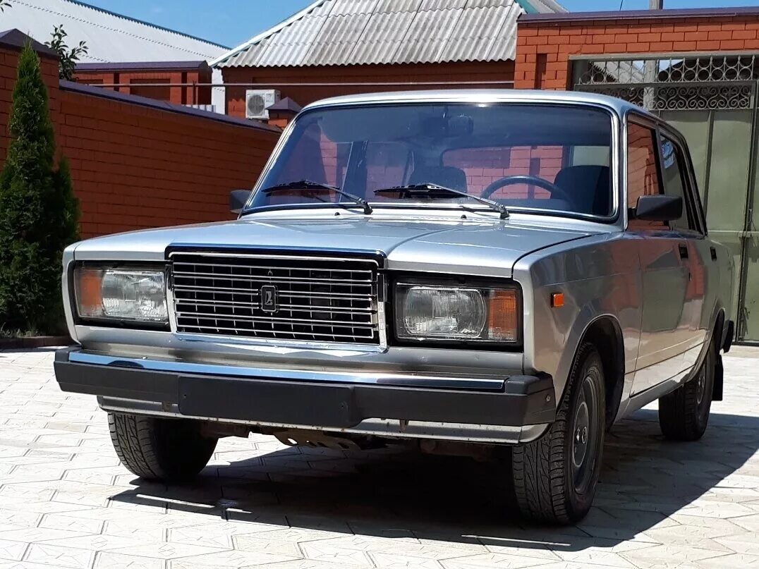 Ваз 2107 2012 г. 2107 зелёная 2010. Двигатель ваз 2107 инжектор. Лада 210740 лада 2107. Ваз 21074 инжектор.