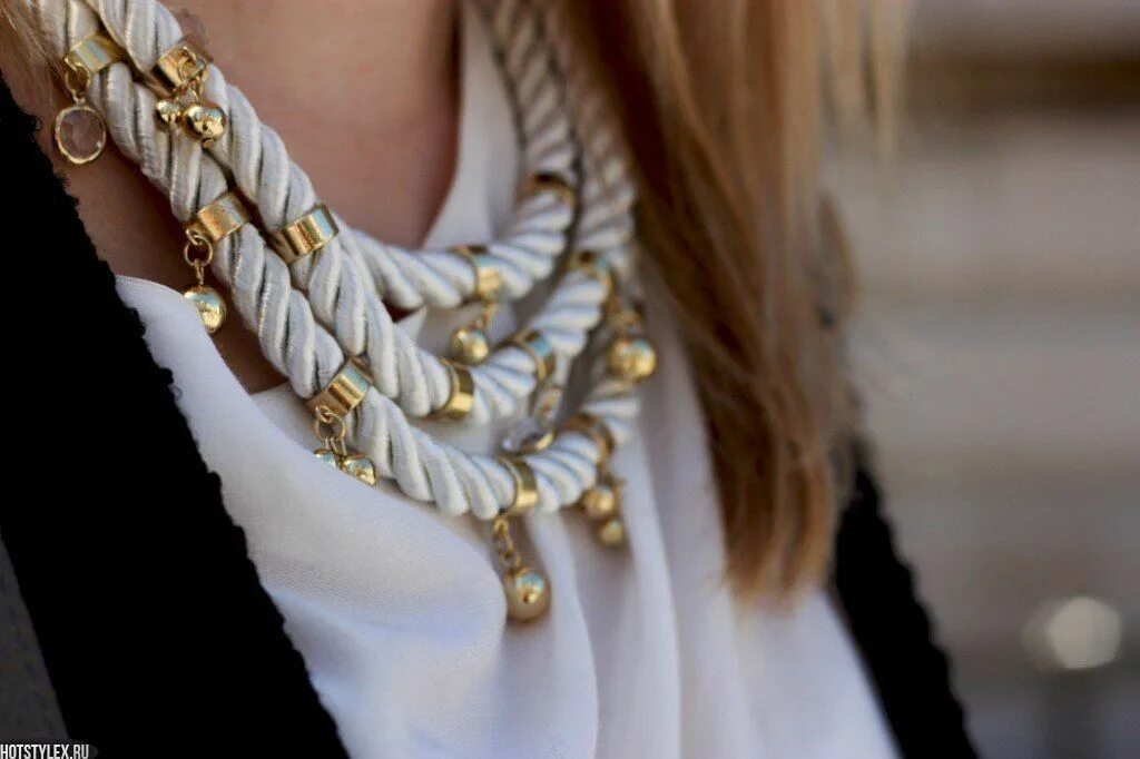 Accessory details. Accessory details. Стиль кэжуал бижутерия. Accessory details. Accessory details.