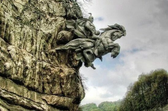 Северная георгия. Северная георгия. Владикавказ памятник уастырджи северная осетия алания. Северная осетия памятник уастырджи. Северная георгия.