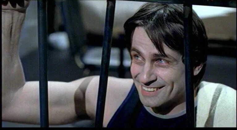 Илья шакунов блюз опадающих листьев. Кино блюз опадающих листьев. Блюз опадающих листьев актеры. Блюз опадающих листьев. Блюз опадающих листьев.