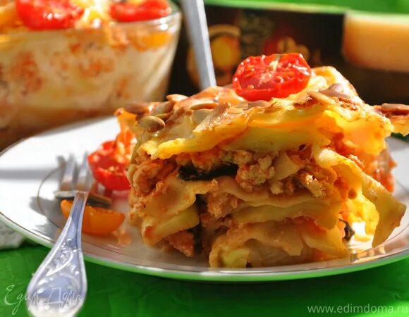 Лазанья с лавашом. Лазанья с кабачками и помидорами. Лазанья с помидорами и фаршем. Recipe. Лазанья с фаршем из лаваша в духовке классический.