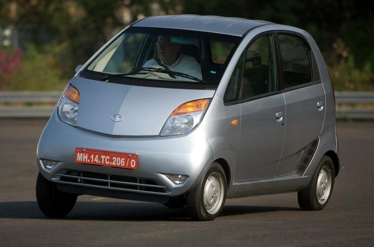Равон. Самый дешевый новый автомобиль 2020. Машина tata nano. Марути сузуки альто. Kia morning 2022.