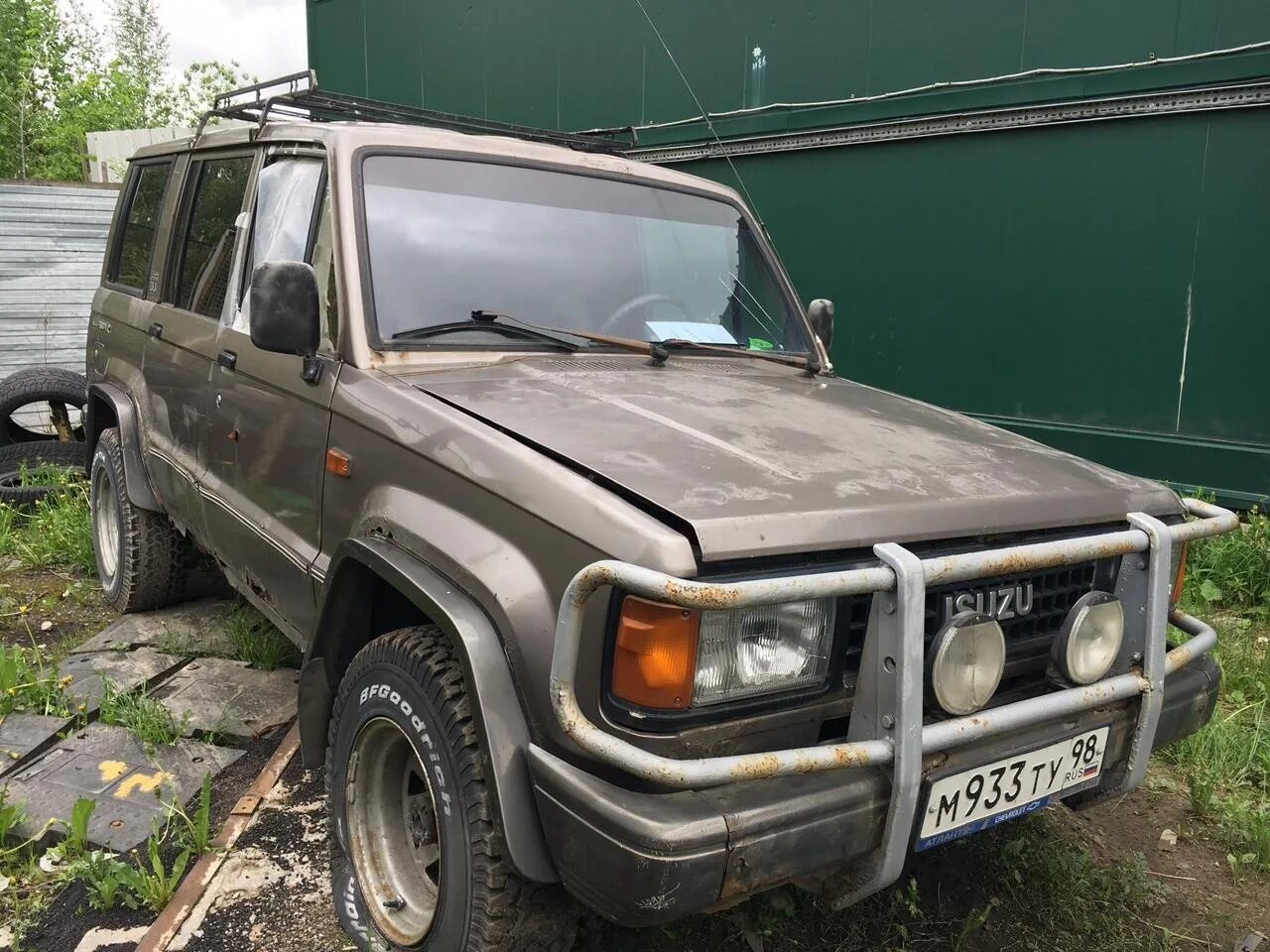 Isuzu mu i 1989. Nissan patrol y60 1996. Isuzu elf 1989. Vin isuzu trooper 1989. Nissan patrol 1996 года.