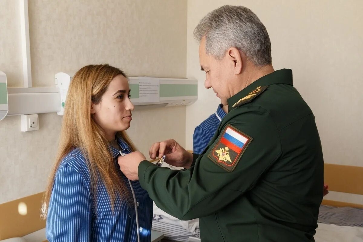 За спасение раненых. За спасение раненых