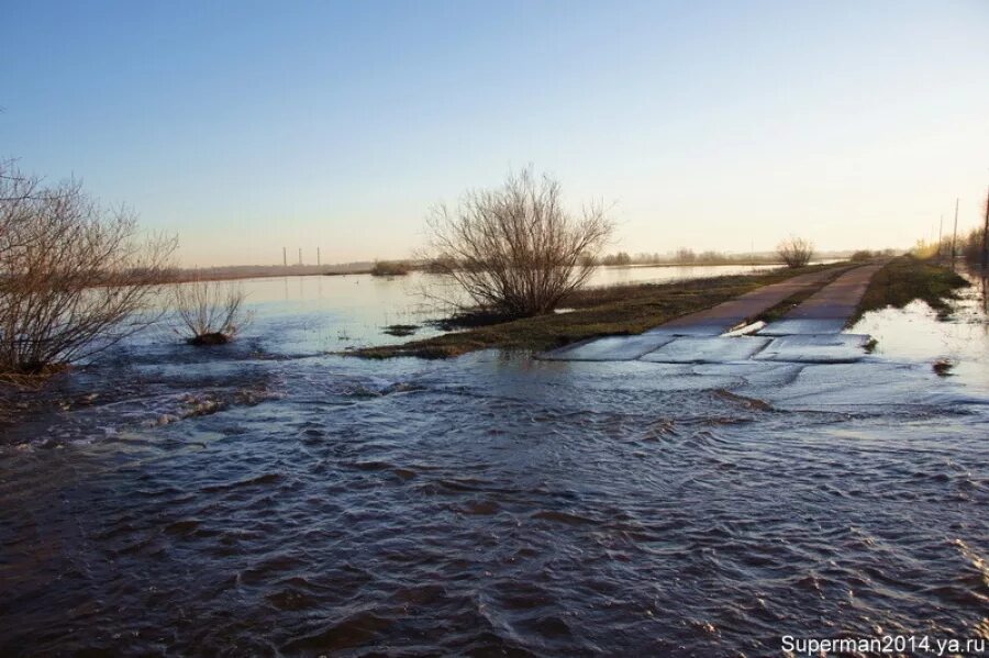 Уровень воды в клязьме во владимире. Река Ранова половодье. Половодье на Клязьме. Разлив Клязьмы. Паводок на Клязьме.