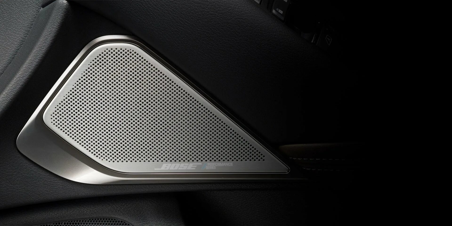 Динамики bose q50. Bose или infinity. Bose или infinity. Штатный сабвуфер infiniti g35. Как работает штатный сабвуфер bose от инфинити.