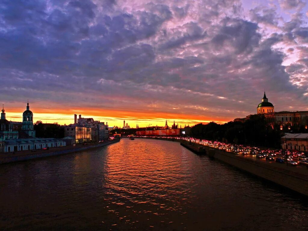 Рассвет на Москве-реке (Людмила Каштанова) / Проза.ру