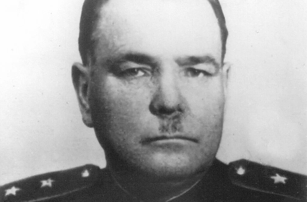 кто возглавил дальстрой в 1931 году. магадан 1930. колыма - командир. кто возглавил дальстрой в 1931 году. берзин дальстрой.