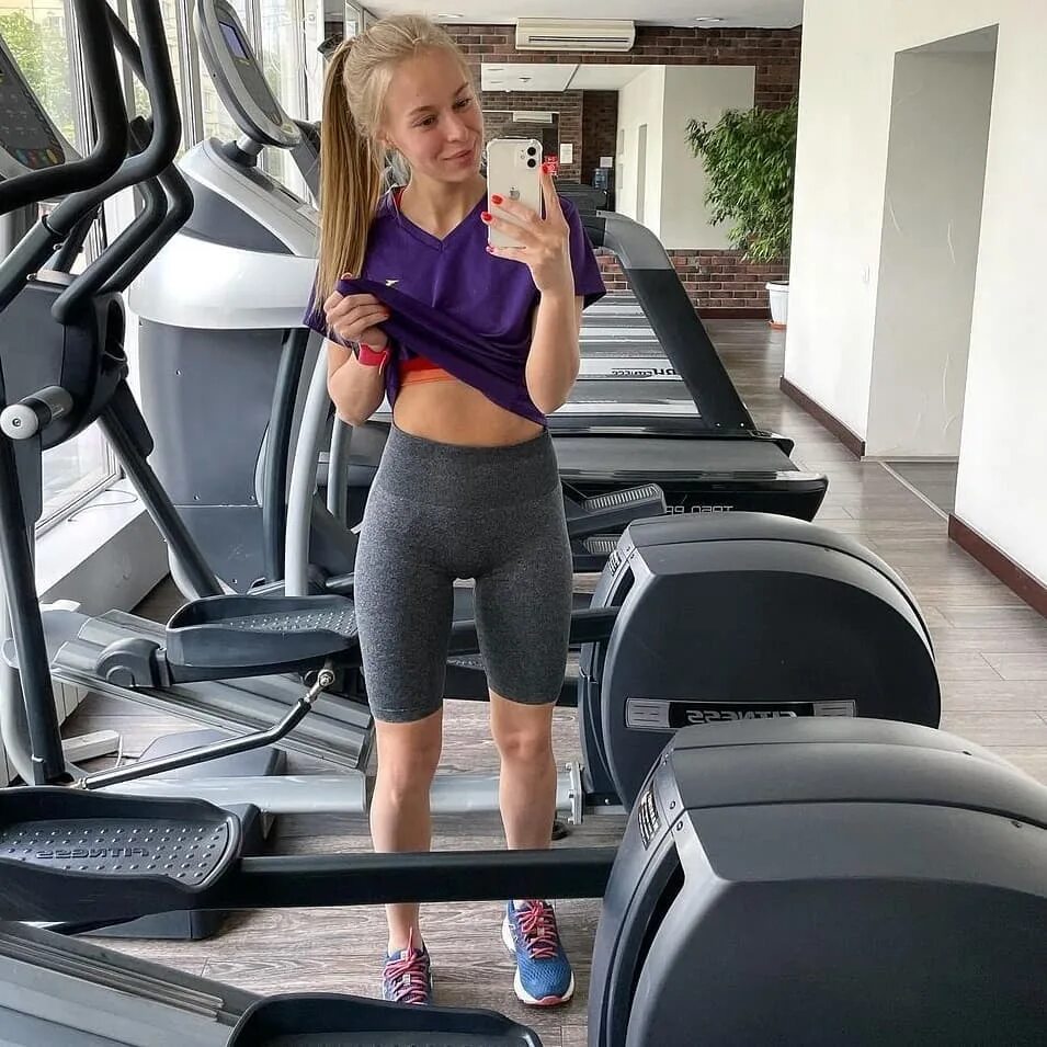 Авеню воронеж фитнес. Spirit fitness авеню. Спортзал московский проспект воронеж авеню. Авеню воронеж фитнес. Авеню воронеж фитнес.