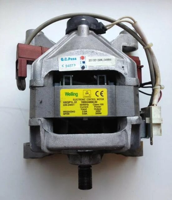 01 160020027. Dc31-00123d. Мотор стиральной машины hotpoint ariston. 64 щетки. 51.