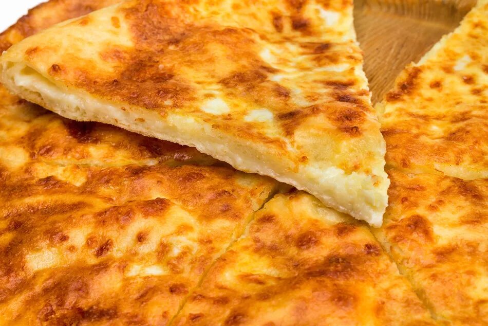 Хачапури с сыром. Рецепт простого хачапури с сыром. Хачапури с творогом и сыром. Хачапури по-грузински с сыром. Хачапури на сковороде.