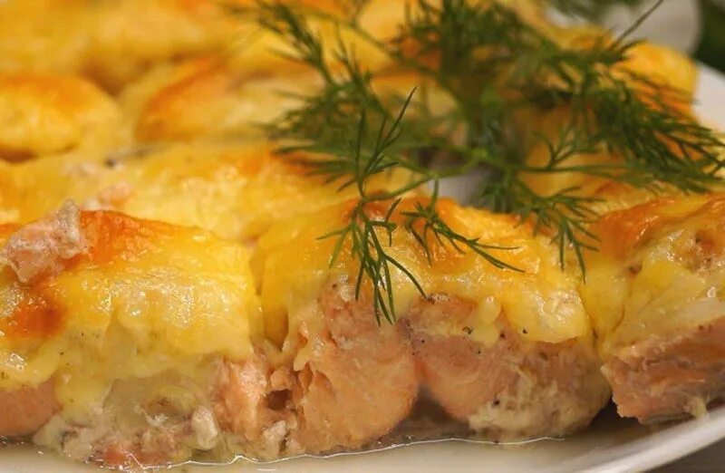 форель по деревенски. горбуша запеченная в духовке. горбуша запеченная в духовке. горбуша запеченная в духовке. постная горбуша в духовке.