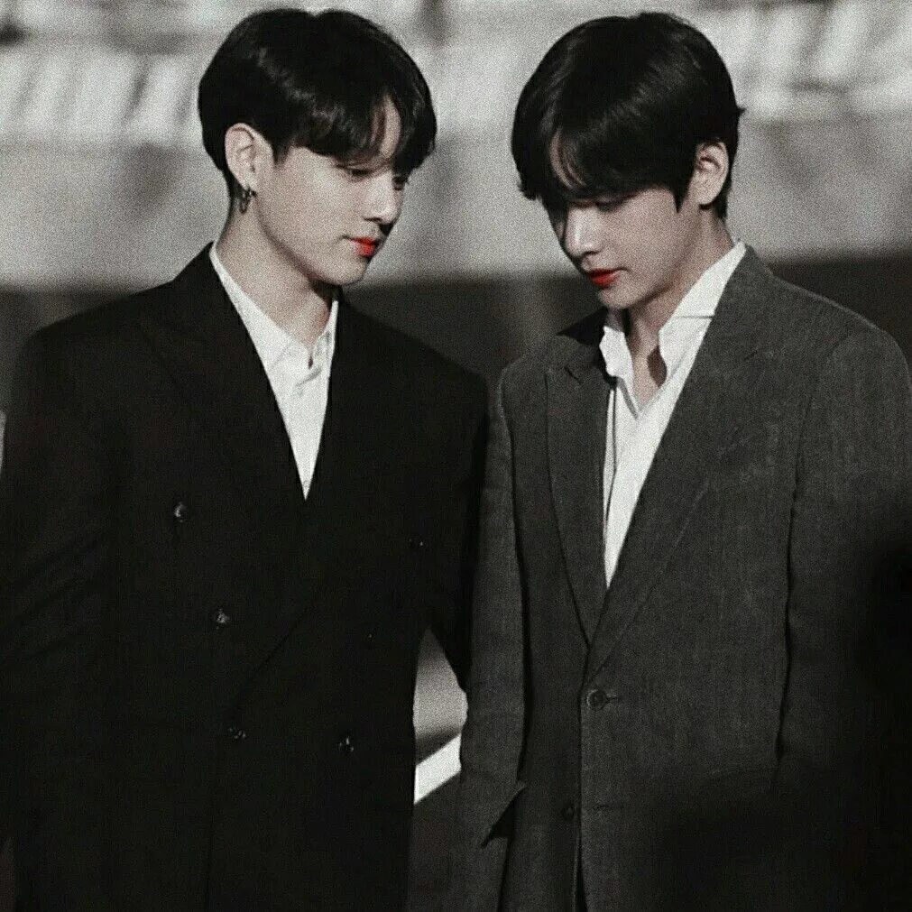 BTS taekook. Вигуки BTS Эстетика. Тэхён и Чонгук. BTS Эстетика taekook. Тэхен и чонгук моменты