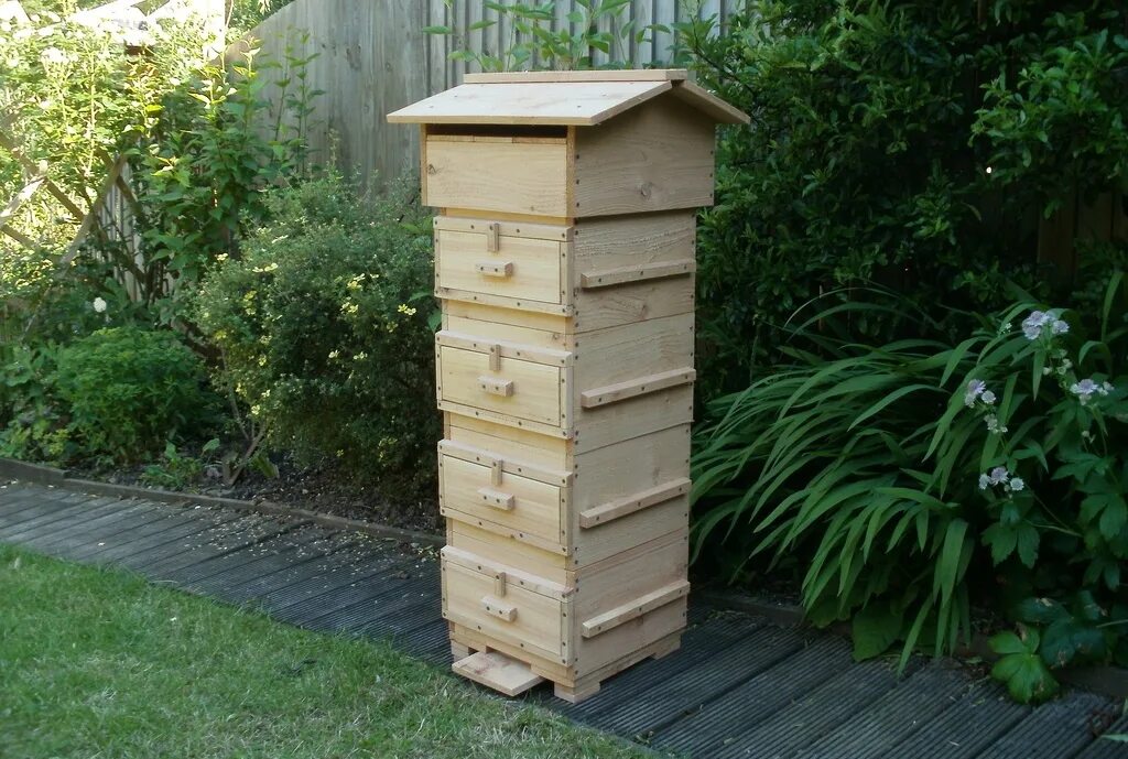 Валей улей. Улей варрэ. улей андрияшева. узковысокий улей. безрамочный улей варре.