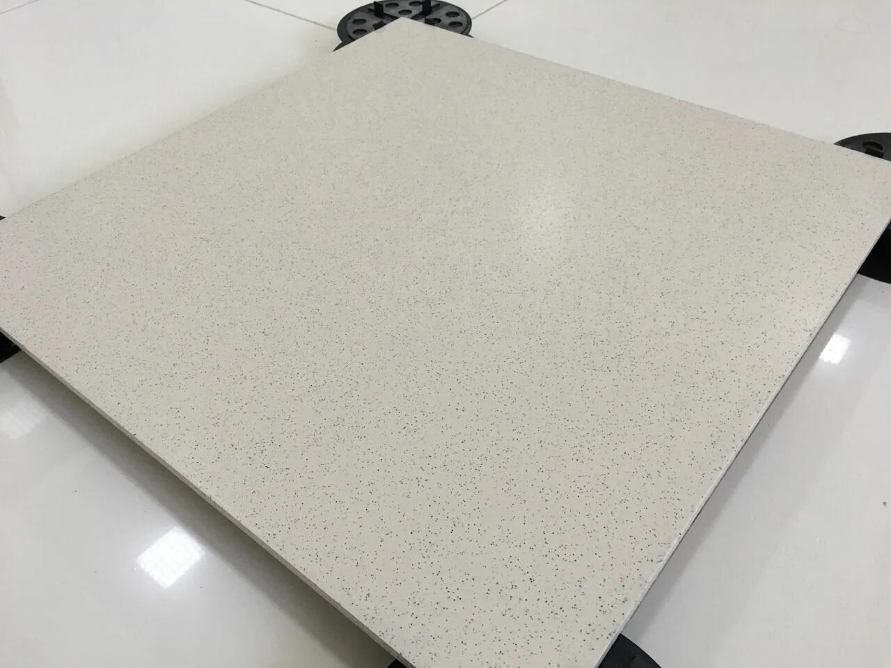 Zerde tile. Керамогранитная плита к01 каракум серый 60*60. zerde reef stone 60*60 керамогранит. zerde tile керамогранит. керамогранит каракум к601 серый 600*600*10 14 шт..