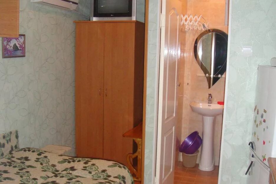 Сниму посуточно в крыму без посредников. Снять жильё в алуште посуточно солнечногорск молодежная 18.