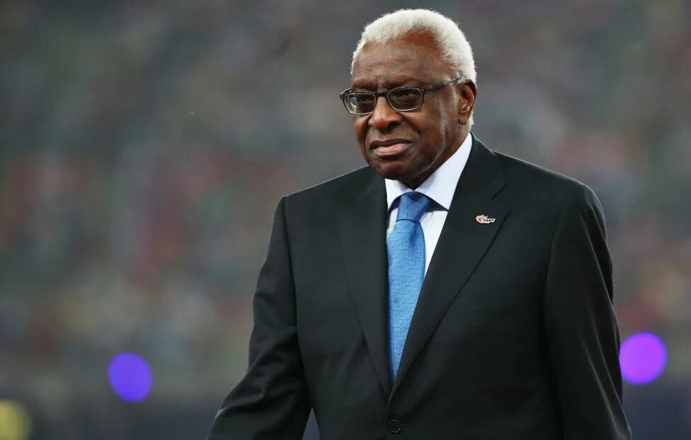 Lamine diack футболист. Диак. Diak. Диаки. Дипенс эффекты диак.