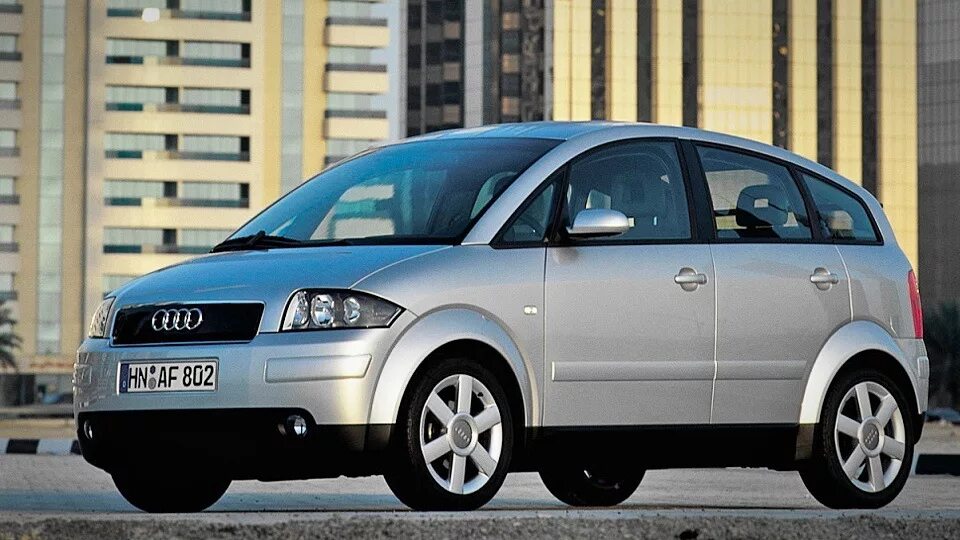 Audi a2 2001. Ауди а2 алюминиевый кузов. Audi a2 1. Audi a2 2001. Ауди а2 дизель.