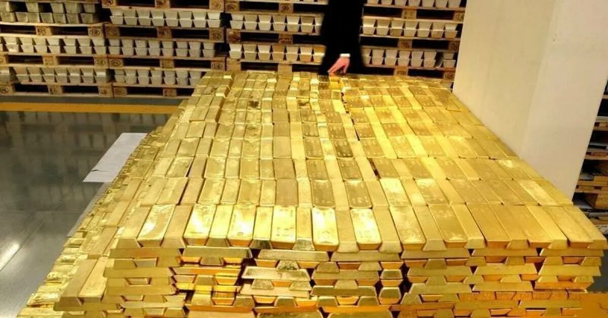 Хранилище золота. Запасы золота. Хранилище с золотом. Банковское хранилище золото. Много денег много золота стрелялки