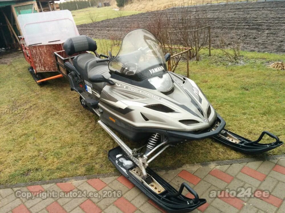 Ямаха вентура 700 2004. Снегоход ямаха 700. Снегоход yamaha vt 700. Yamaha venture 700. Ямаха вентура 700 2004.